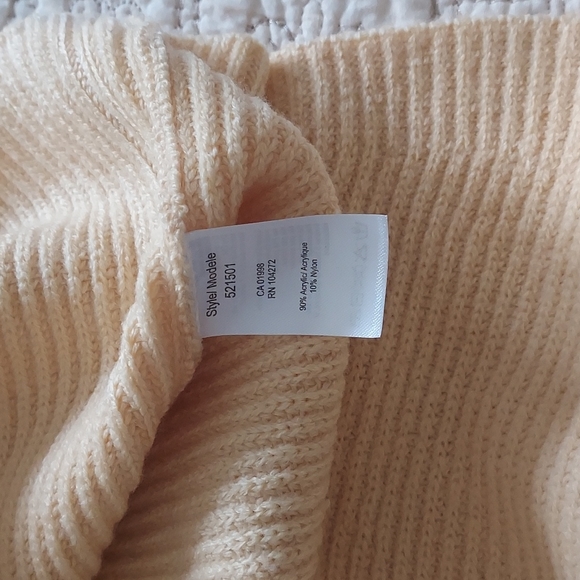 NWT Gabby Isabella Sweater - Picture 10 of 11